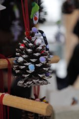 „Kling und klang und Glöckerl, vom Himmel da schneit’s Flöckerl…“ – Der Hattenhofener Christkindlmarkt